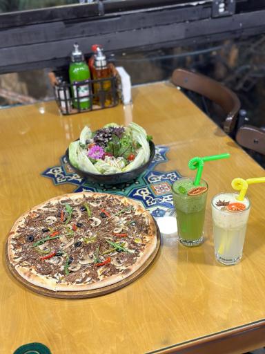 عکس کافه رستوران مذهبی فانوس جماران