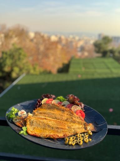 عکس کافه رستوران مذهبی فانوس جماران