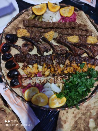 عکس رستوران بادگیران