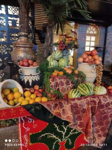 رستوران عمارت وکیل