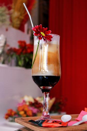 عکس کافه گل