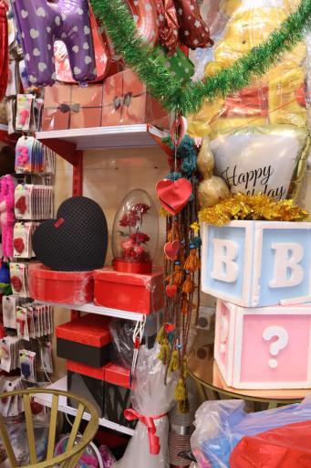 عکس فروشگاه لوازم تولد هانالوکس چمستان