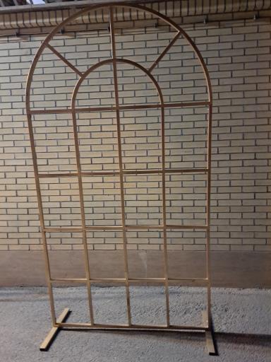 عکس فروشگاه لوازم جشن تولد و آتشبازی عسگری