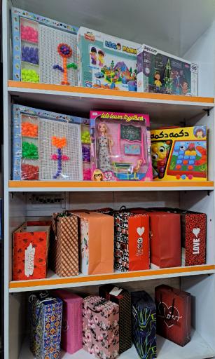 عکس فروشگاه لوازم جشن تولد و آتشبازی عسگری