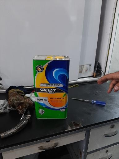 عکس خدمات تعویض روغن امیرمسعود