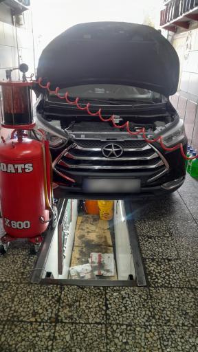 عکس تعویض روغن ایران ژاپن