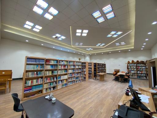 عکس موسسه آموزش عالی سناباد گلبهار