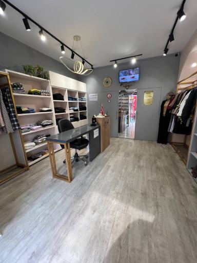 مزون و لباس زنانه آنجل