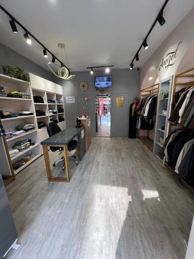 مزون و لباس زنانه آنجل