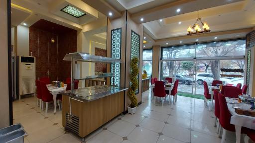 عکس رستوران مجلل نمونه