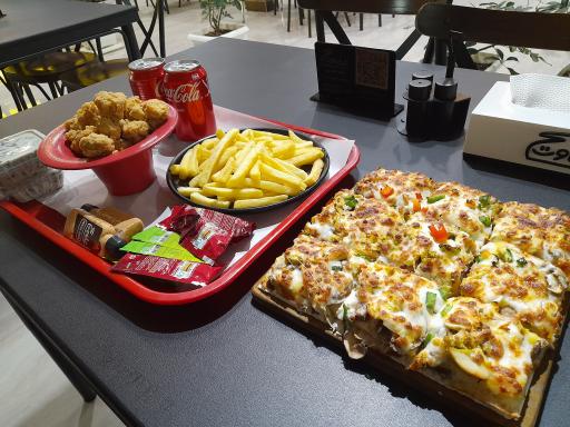 عکس فست فود عطاویچ