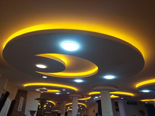 عکس باغ تالار باران