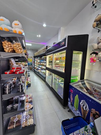 عکس هایپر مارکت سورا