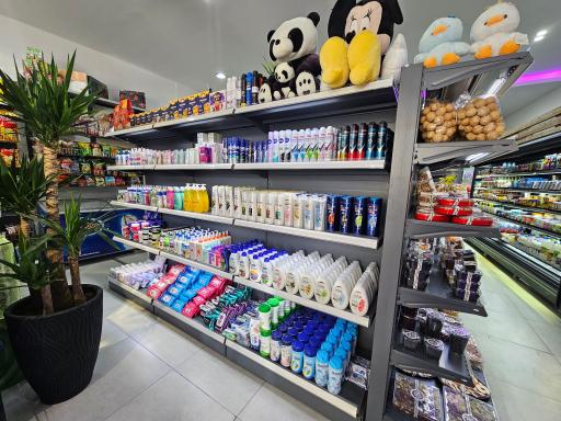 عکس هایپر مارکت سورا