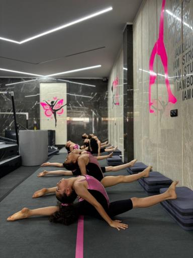 عکس باشگاه ژیمناستیک نووا