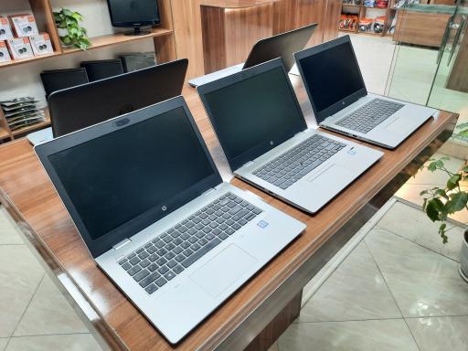 فروشگاه کامپیوتر رابوسان