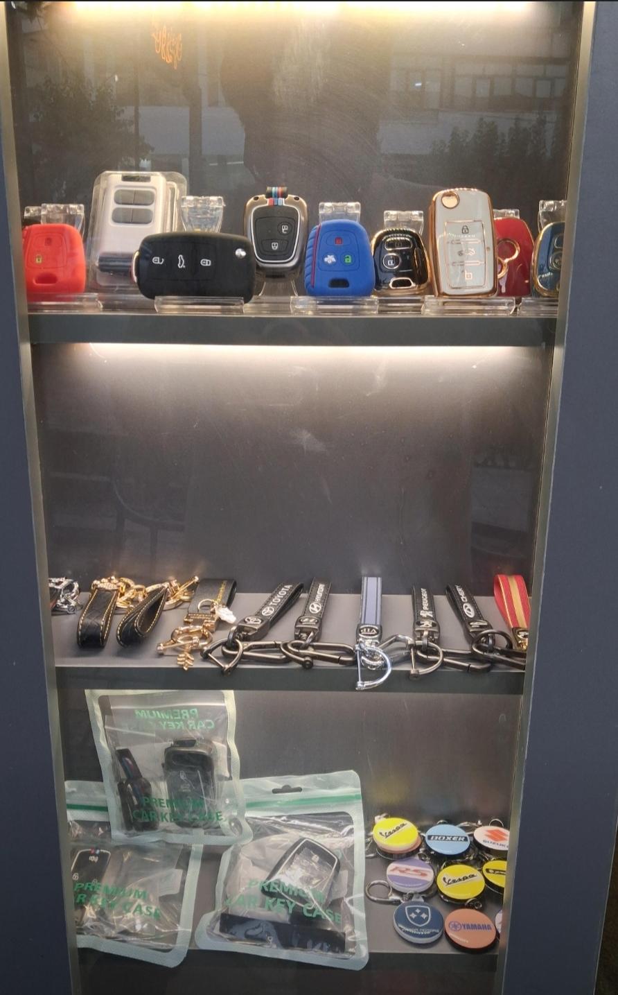 عکس کلید سازی احسان نیکفرجام