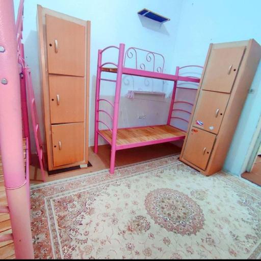 عکس خوابگاه و پانسیون دخترانه رز