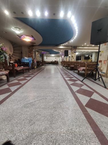 عکس رستوران خوش قدم