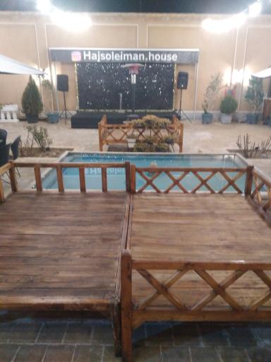 عکس کافه و اقامتگاه حاج سلیمان