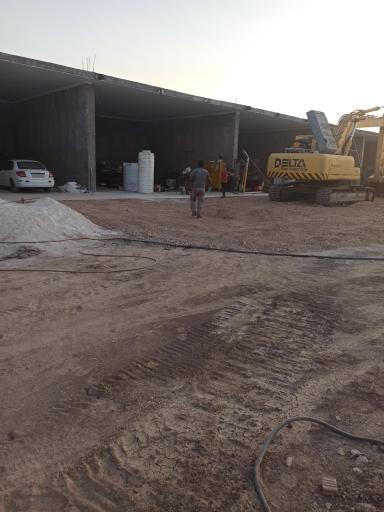 عکس مجتمع تعمیرگاهی سانترال کوماتسو