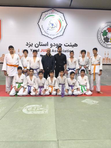 عکس باشگاه بهاران یزد