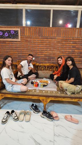 عکس اقامتگاه و کافه رستوران قلعه