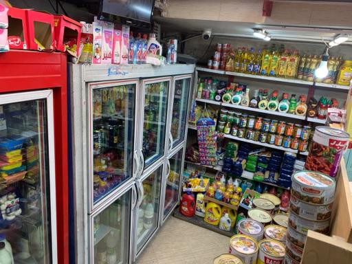 عکس سوپر مارکت باران