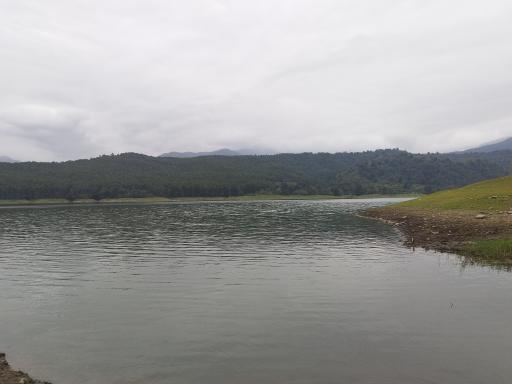 عکس دریاچه لفور