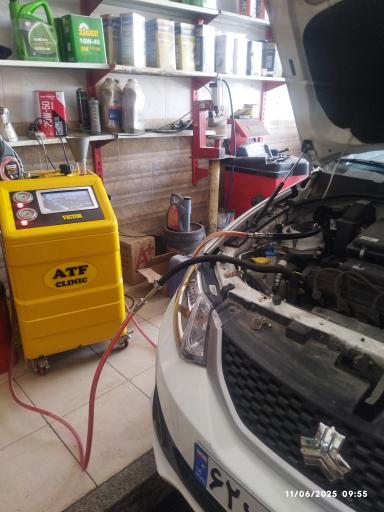 عکس تعویض روغنی و پنچرگیری بالانس 