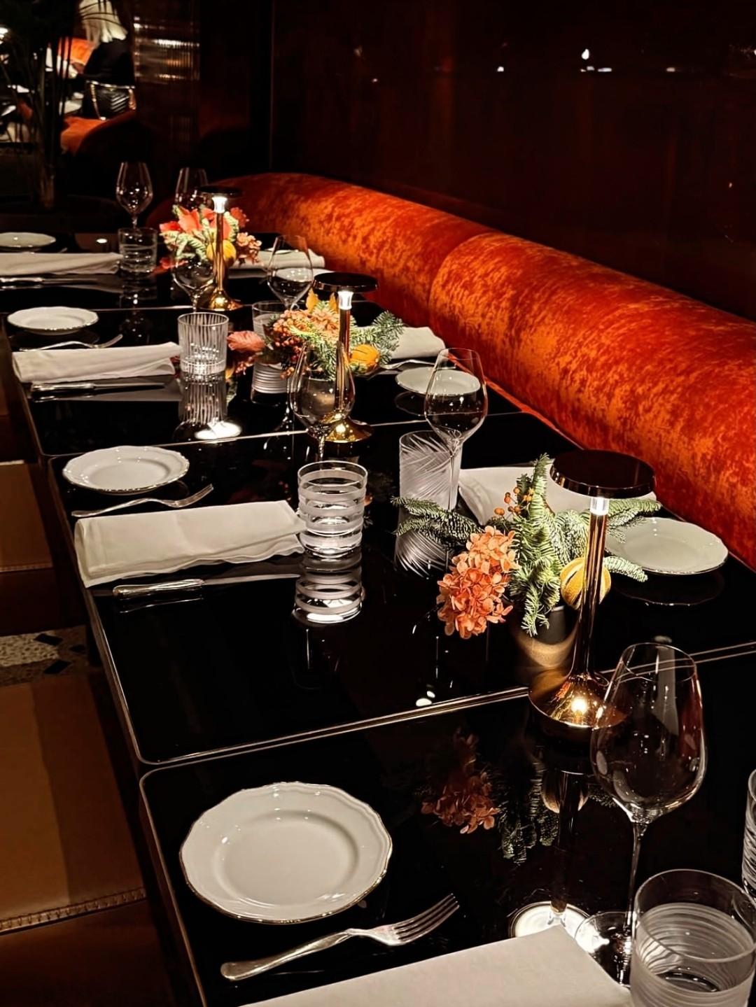 عکس رستوران دیوان