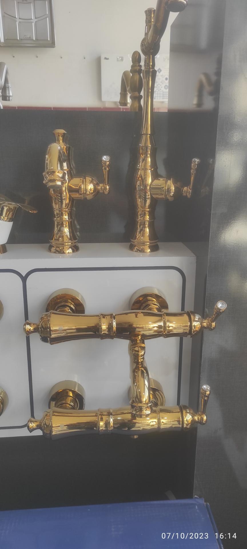 عکس آبرسانی بابانژاد