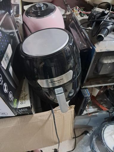 عکس تعمیرات لوازم خانگی آمپراژ