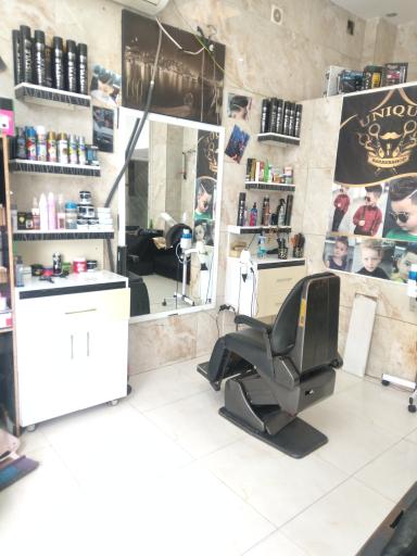 عکس پیرایش یونیک