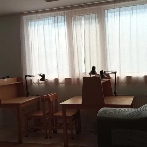 عکس سالن مطالعه احسانا