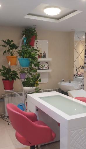 عکس سالن زیبایی کیانا