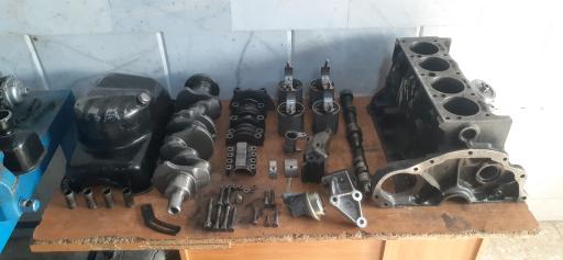 عکس تعمیرگاه اتومبیل 