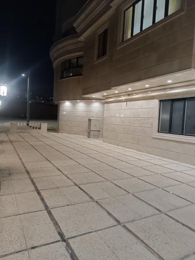 عکس برج سپید