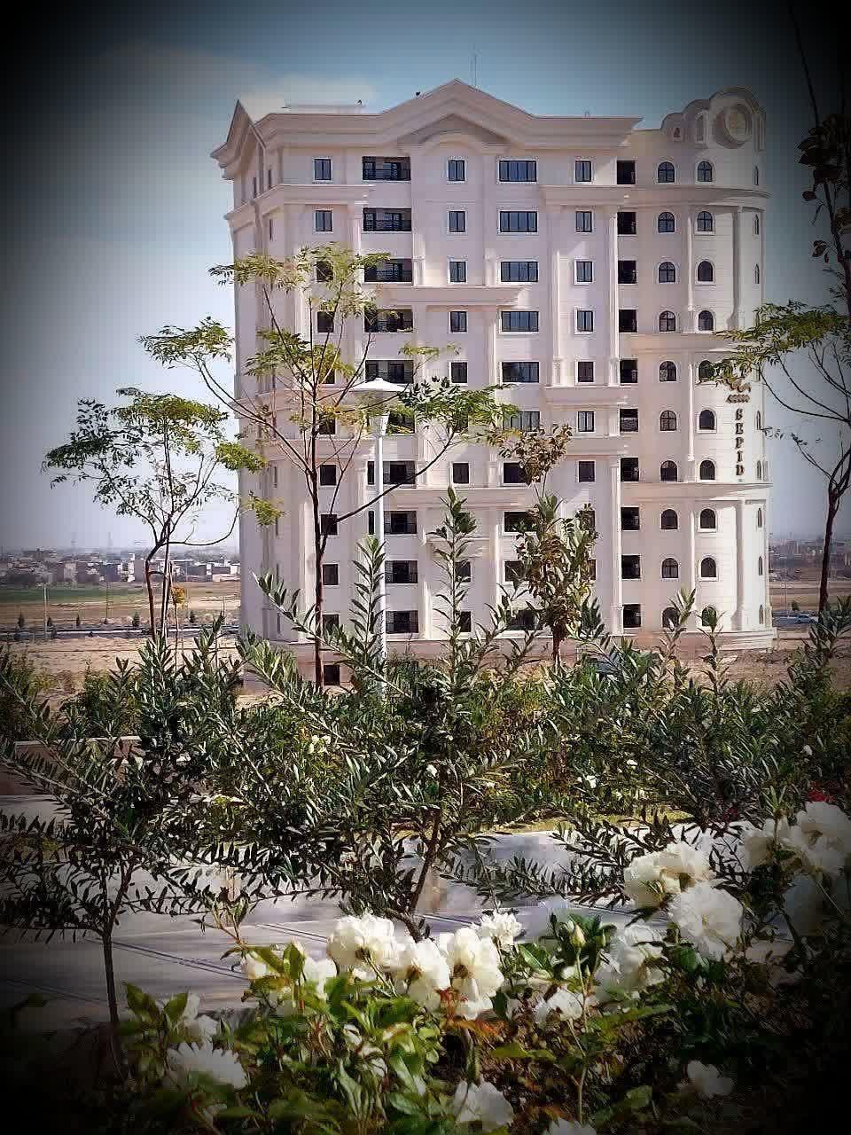 عکس برج سپید