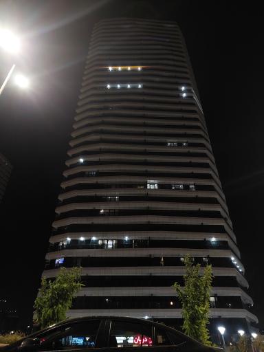 عکس شهرک مسکونی چیتگر