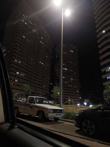 عکس شهرک مسکونی چیتگر