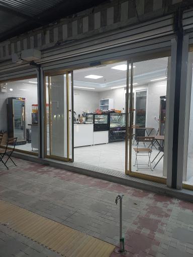 عکس کافه شاین