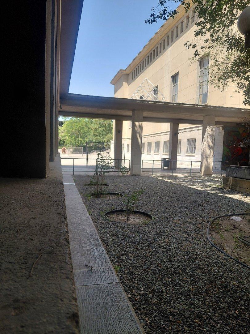 عکس دانشکده‌ی معماری