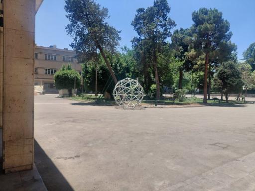 عکس دانشکده‌ی معماری