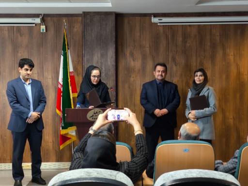 عکس بیمه معلم نمایندگی لیلا روستا 