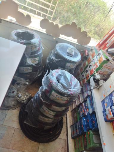 عکس خدمات الکتریکی میرهادی