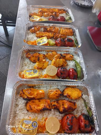 عکس کباب و حلیم خانم جهان