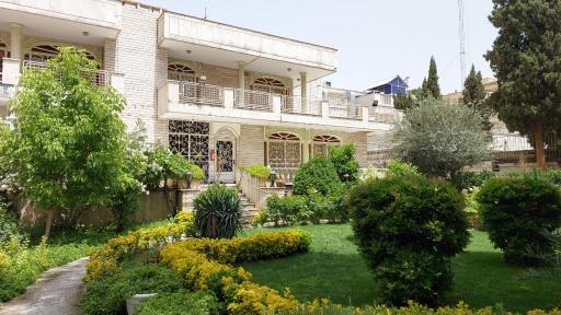 عکس مصلی آل کاظم 