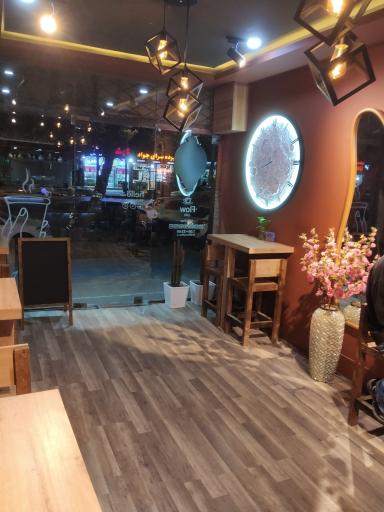 عکس کافه فلو