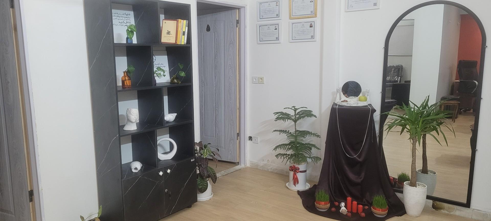 عکس دفتر مشاوره دکتر خجسته